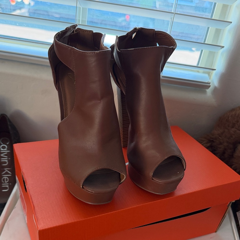 Calvin Klein Chocolate Peep Toe Heels
